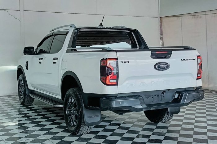 FORD 4WD 2023 2.0 AT DOUBLE CAB WHITE  5225 full