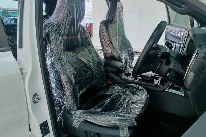 FORD 4WD 2023 2.0 AT DOUBLE CAB WHITE  5225 full