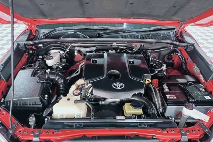 ROCCO 4WD 2019 2.8G AT DOUBLE CAB RED  7679 full