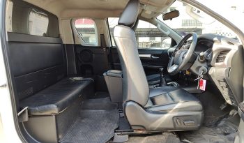 REVO PRE 2021 2.4MID MT SMART CAB WHITE  9482 full