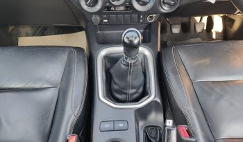 REVO PRE 2021 2.4MID MT SMART CAB WHITE  9482 full