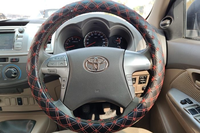 VIGO 4WD 2013 2.5E MT DOUBLE CAB BLACK  125 full