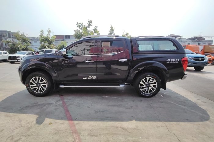 NISSAN 2020 4WD 2.5 AT DOUBLE CAB BLACK  9634 full