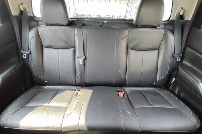 NISSAN 2020 4WD 2.5 AT DOUBLE CAB BLACK  9634 full