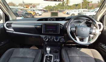 REVO PRE 2019 2.4E AT DOUBLE CAB WHITE  7283 full