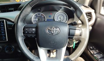 REVO PRE 2019 2.4E AT DOUBLE CAB WHITE  7283 full