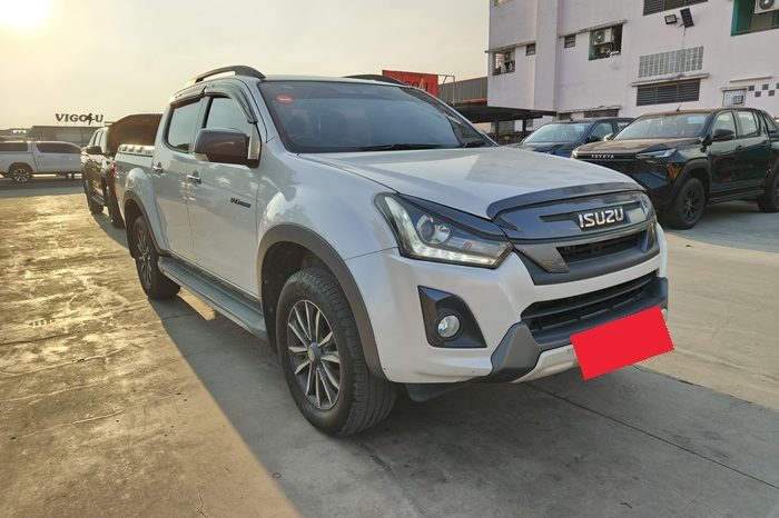 ISUZU 4WD 2019 3.0 AT DOUBLE CAB WHITE  4509 full