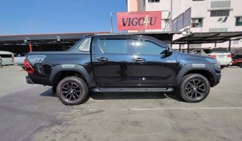 ROCCO PRE 2021 2.4G AT DOUBLE CAB BLACK  9179 full