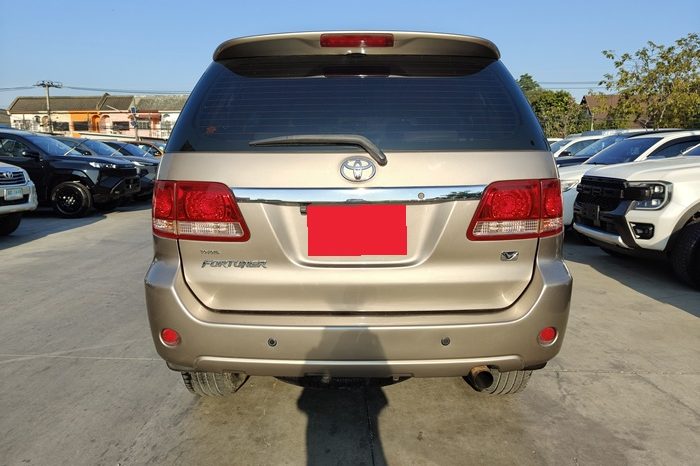 TOYOTA 4WD 2006 2.7V AT FORTUNER SILVER  7349 full
