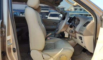 TOYOTA 4WD 2006 2.7V AT FORTUNER SILVER  7349 full