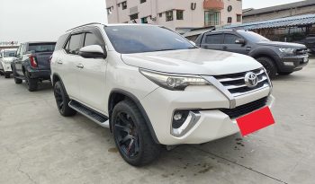 TOYOTA 2WD 2018 2.4V AT FORTUNER WHITE  5819 full