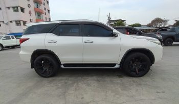TOYOTA 2WD 2018 2.4V AT FORTUNER WHITE  5819 full