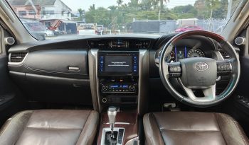 TOYOTA 2WD 2018 2.4V AT FORTUNER WHITE  5819 full