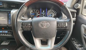 TOYOTA 2WD 2018 2.4V AT FORTUNER WHITE  5819 full
