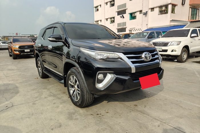 TOYOTA 4WD 2016 2.8V AT FORTUNER BLACK  3671 full