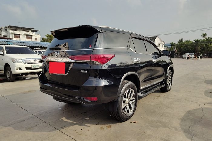 TOYOTA 4WD 2016 2.8V AT FORTUNER BLACK  3671 full