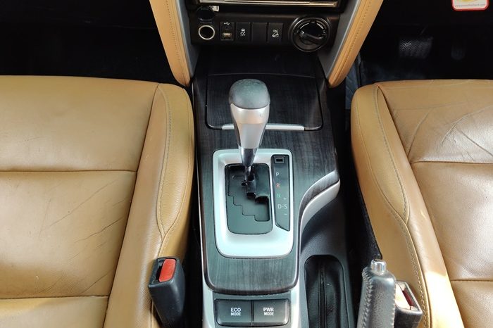 TOYOTA 4WD 2016 2.8V AT FORTUNER BLACK  3671 full