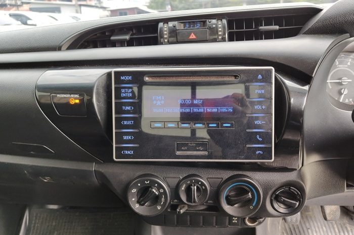 REVO 4WD 2019 2.8J MT STANDARD DARK GREY  9492 full