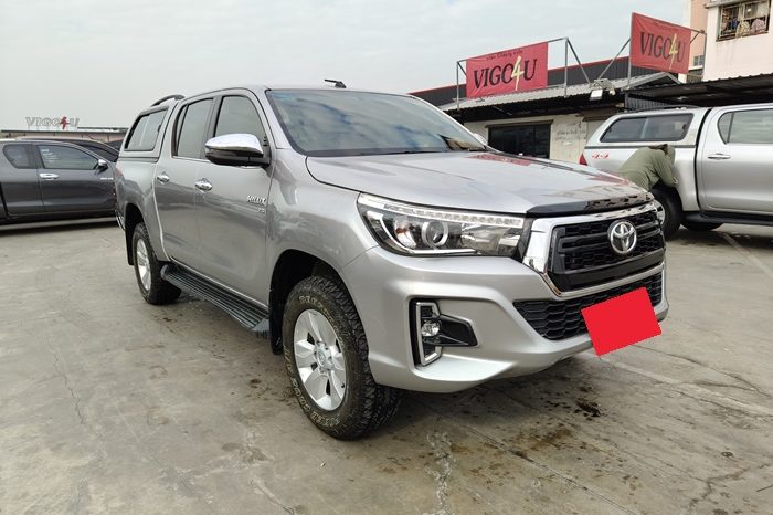 REVO 4WD 2020 2.8G MT DOUBLE CAB SILVER  7054 full