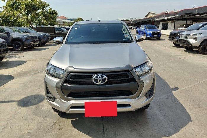 REVO PRE 2020 2.4 ENTRY AT DOUBLE CAB SILVER  6435 full