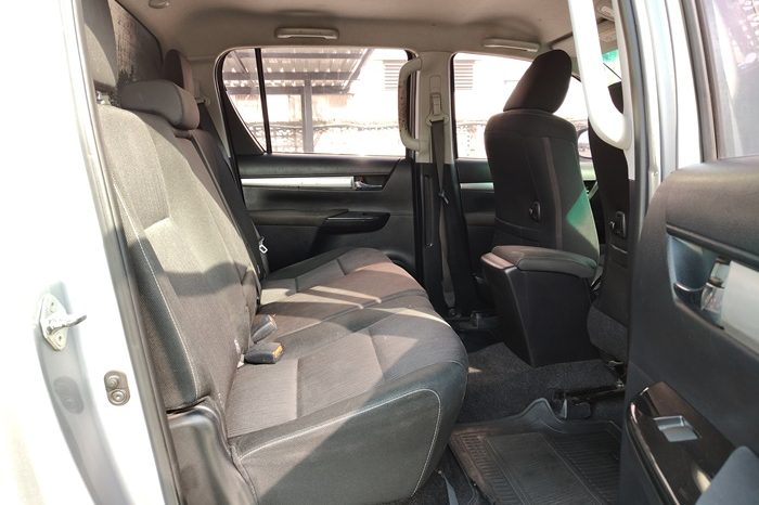 REVO 4WD 2019 2.4E MT DOUBLE CAB SILVER  6109 full