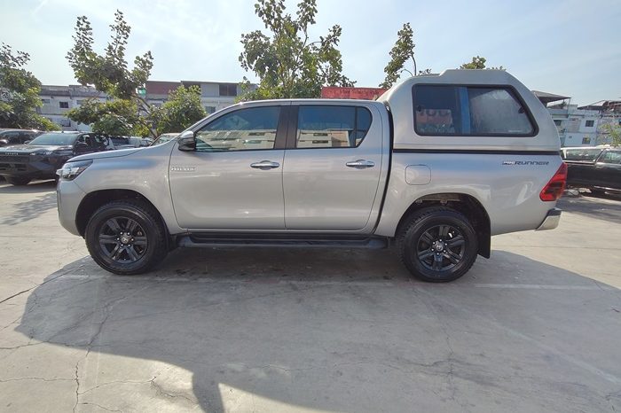 REVO PRE 2020 2.4 ENTRY AT DOUBLE CAB SILVER  5412 full