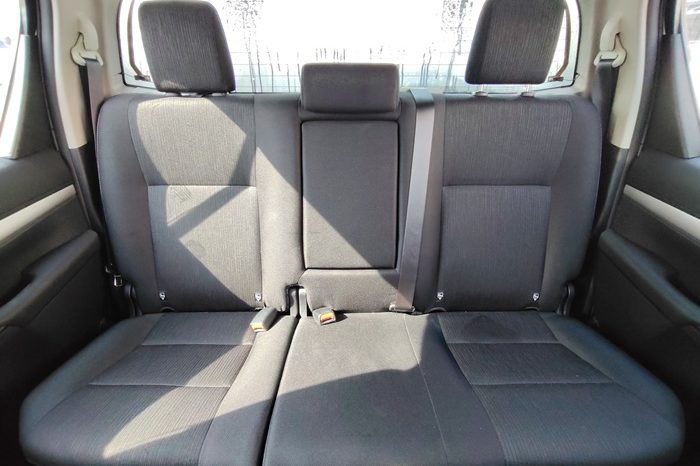 REVO PRE 2020 2.4 ENTRY AT DOUBLE CAB SILVER  5412 full