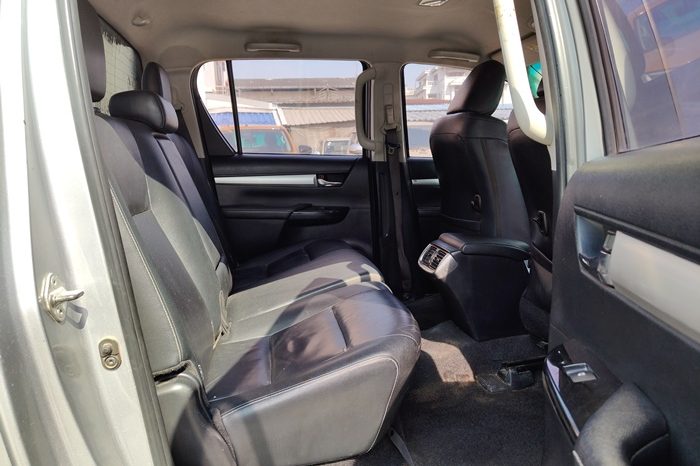 REVO 4WD 2019 2.8G MT DOUBLE CAB SILVER  3179 full