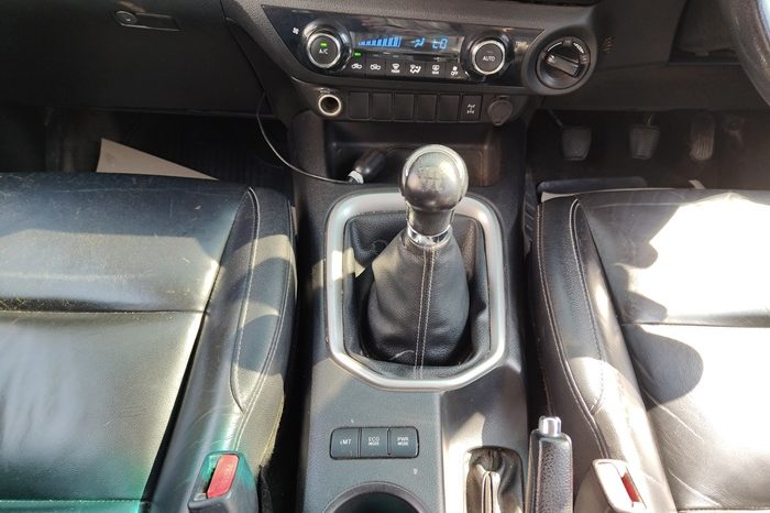 REVO 4WD 2019 2.8G MT DOUBLE CAB SILVER  3179 full