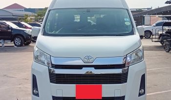 TOYOTA 2020 2WD 2.8 MT COMMUTER WHITE  3221 full