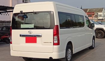 TOYOTA 2020 2WD 2.8 MT COMMUTER WHITE  3221 full