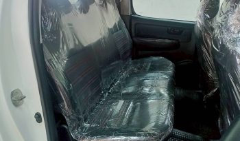 VIGO 4WD 2014 2.5E AT DOUBLE CAB WHITE  1064 full