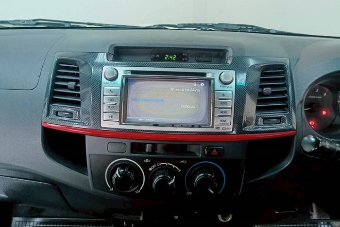 VIGO 4WD 2014 2.5E AT DOUBLE CAB WHITE  1064 full