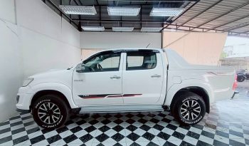 VIGO 4WD 2014 2.5E AT DOUBLE CAB WHITE  1064 full
