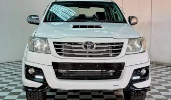 VIGO 4WD 2014 2.5E AT DOUBLE CAB WHITE  1064 full