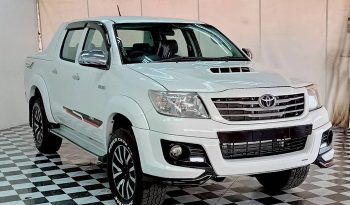 VIGO 4WD 2014 2.5E AT DOUBLE CAB WHITE  1064 full