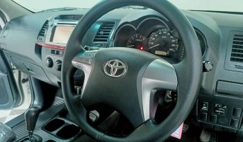 VIGO 4WD 2014 2.5E AT DOUBLE CAB WHITE  1064 full