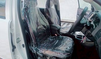 VIGO 4WD 2014 2.5E AT DOUBLE CAB WHITE  1064 full