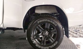REVO PRE 2020 2.4MID MT SMART CAB WHITE  1806 full