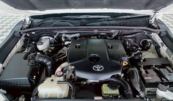 REVO PRE 2020 2.4MID MT SMART CAB WHITE  1806 full