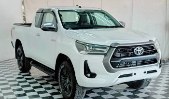 REVO PRE 2020 2.4MID MT SMART CAB WHITE  1806 full