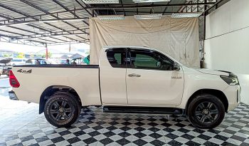 REVO PRE 2020 2.4MID MT SMART CAB WHITE  1807 full