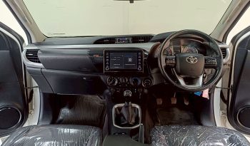 REVO PRE 2020 2.4MID MT SMART CAB WHITE  1807 full