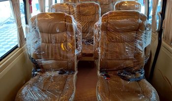 TOYOTA 2WD 2020 3.0 MT COMMUTER SILVER  1826 full