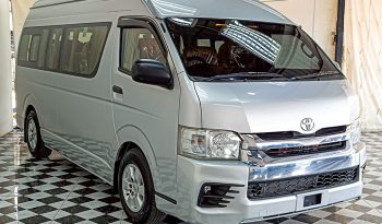 TOYOTA 2WD 2020 3.0 MT COMMUTER SILVER  1826 full