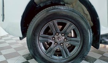 REVO PRE 2021 2.4 ENTRY AT DOUBLE CAB WHITE  1838 full