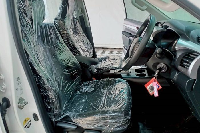 REVO PRE 2021 2.4 ENTRY AT DOUBLE CAB WHITE  1838 full