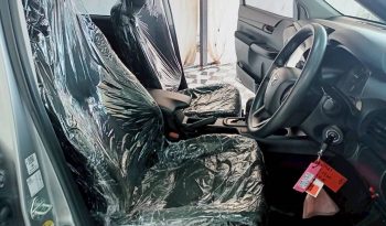 REVO 2WD 2021 2.4 ENTRY AT DOUBLE CAB SILVER 1964 full