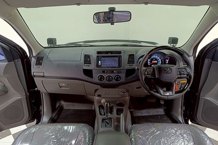 VIGO 4WD 2013 2.7J AT SMART CAB BLACK  2075 full