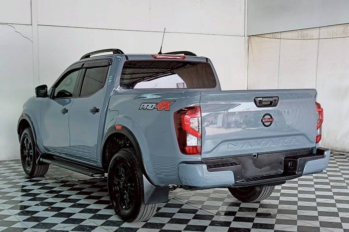 NISSAN 2021 4WD 2.3 AT DOUBLE CAB GREY  2428 full